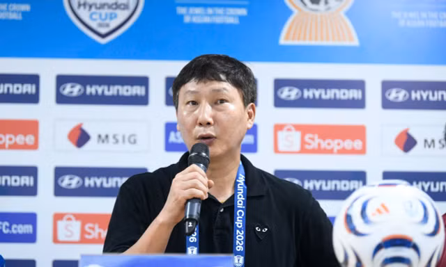 HLV Kim Sang-sik: Thật vinh dự khi một lần nữa cùng Việt Nam vào chung kết với Thái Lan