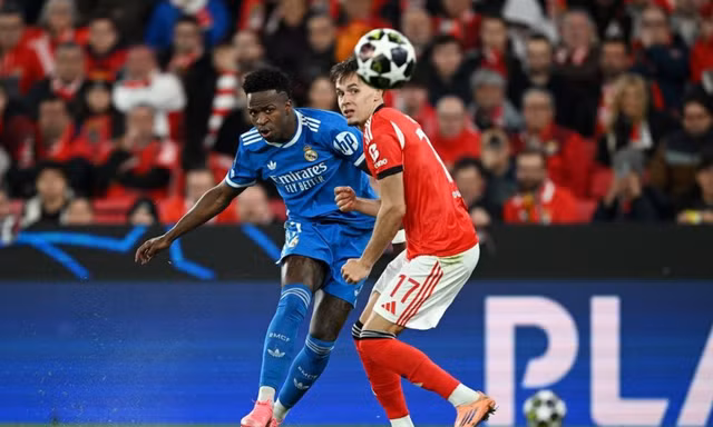 Siêu phẩm của Vinicius đưa Real Madrid thắng Benfica lượt đi play-off Champions League 