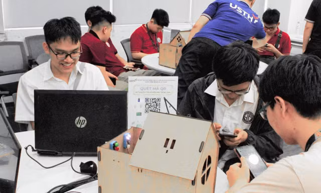 Một ngày là sinh viên USTH, teen được khám phá loạt phòng thí nghiệm "triệu đô"