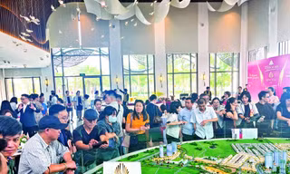 Đánh thuế chuyển nhượng trên lãi bất động sản: Nơi ủng hộ, nơi lo ngại 
