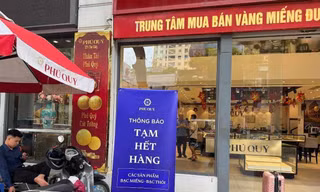 Giá bạc tăng tới 169%/năm, điều gì đang xảy ra? 
