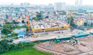 Ngân hàng sẵn tiền, liên tiếp giảm lãi suất cho vay mua nhà ở xã hội 