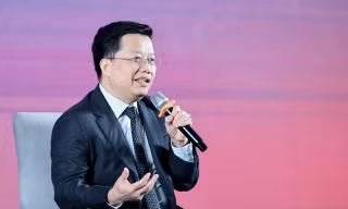 Ngân hàng 'bơm' mạnh vốn ra nền kinh tế vào lĩnh vực ưu tiên