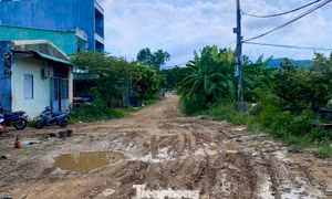 Tuyến đường nắng bụi, mưa thì ngập ở Đà Nẵng