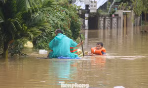 Mưa lũ ở thành phố Đà Nẵng.