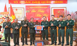 Thắm tình hữu nghị Việt - Lào