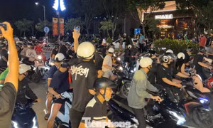 Khép kín tuần tra ngăn ngừa thanh thiếu niên tụ tập gây rối trên đường phố Đà Nẵng