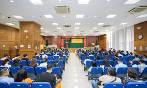 Xóa thuế khoán: LPBank mở gói giải pháp giúp hộ kinh doanh, tiểu thương chuyển đổi dễ dàng