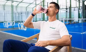 Herbalife và Cristiano Ronaldo mang dinh dưỡng hiệu suất cao vào thói quen hàng ngày với chiến dịch 'Fuel Like Ronaldo'