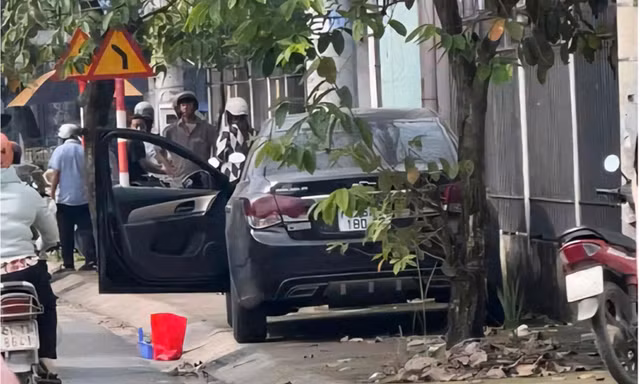Làm việc với công an, chủ xe nói lý do cô gái có thể chui vào cốp dẫn đến tử vong