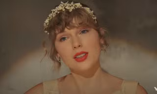 Có lẽ nào MV “willow” của Taylor Swift là ngoại truyện của MV “cardigan“?
