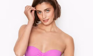 'Thiên thần nội y' Taylor Hill gợi cảm mê mẩn