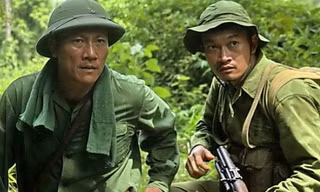 "Những người viết huyền thoại" là một trong ba phim đang chiếu trên Netflix