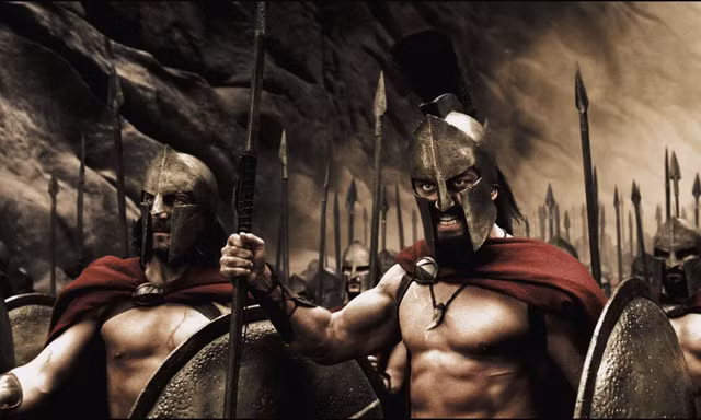 Một cảnh trong phim Mỹ “300 chiến binh Sparta”. Ảnh: Warner Bros. Pictures.