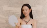 Cứ xuất hiện là Kim Ji Won lại khiến cõi mạng 'dậy sóng'