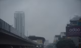 Hà Nội ô nhiễm nghiêm trọng: Thấy gì từ bài học Hàn Quốc, Nhật Bản?