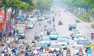 Hiện trạng giao thông vành đai 1 Hà Nội sắp cấm xe máy chạy xăng