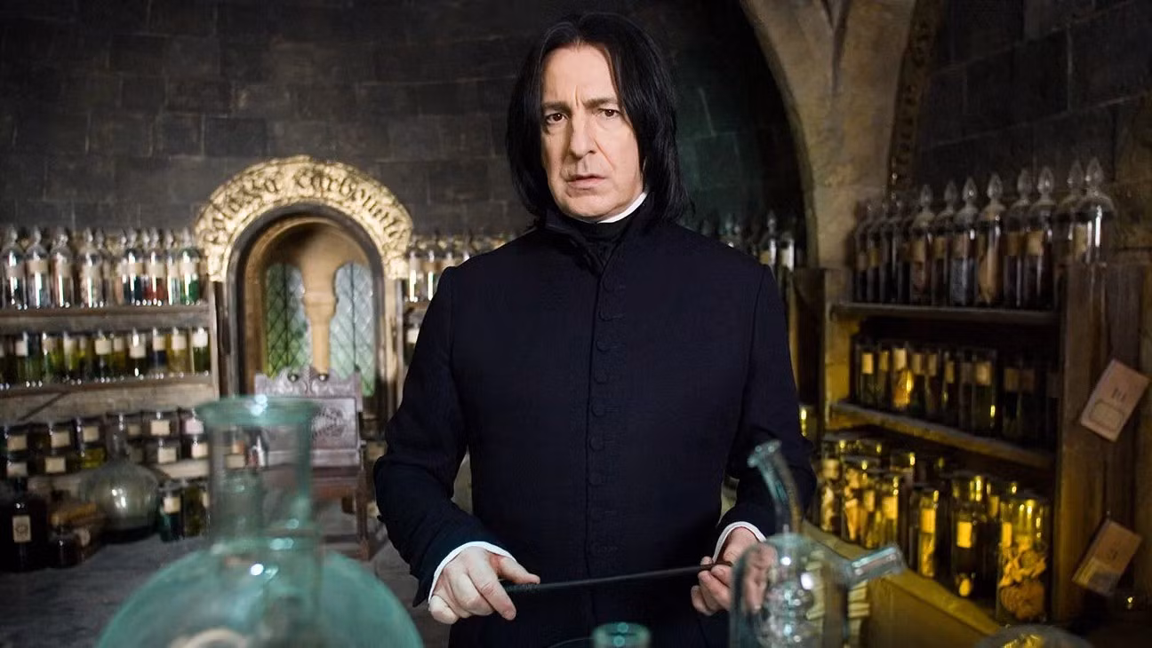 harry-potter-and-the-order-of-the-phoenix-alan-rickman-still.jpg