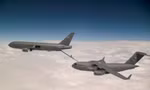 Dàn 'ngựa thồ' C-17 ồ ạt vượt Đại Tây Dương, Mỹ tăng tốc tiếp viện Trung Đông
