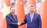Tổng Bí thư, Chủ tịch nước Tô Lâm và Tổng Bí thư, Chủ tịch nước Trung Quốc Tập Cận Bình tại cuộc chứng kiến Lễ ký kết các văn kiện hợp tác giữa hai nước ngày 15/4 ở Bắc KinhẢnh: TTXVN