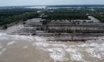 Hơn 10 năm, sạt lở bờ biển đã làm mất khoảng 6.200ha đất và rừng phòng hộ