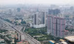 Nhiều dự án bất động sản nộp tiền thuê đất đã khiến nguồn thu từ đất tăng mạnh. (Trong ảnh, khu đô thị mới Cầu Giấy) Ảnh:Như Ý