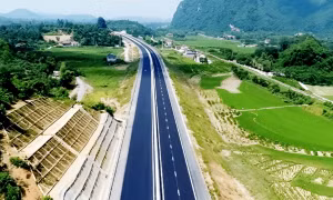 Chốt hạn giải phóng mặt bằng cao tốc Hòa Bình - Mộc Châu 