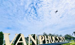 Vạn Phúc đẹp long lanh trước ngày khai cuộc Tiền Phong Half Marathon