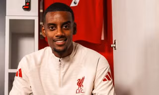 Liverpool đã 'bơm tiền' vào kỳ chuyển nhượng kỷ lục như thế nào?