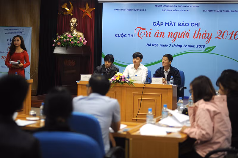Phát động cuộc thi 'Tri ân người thầy'
