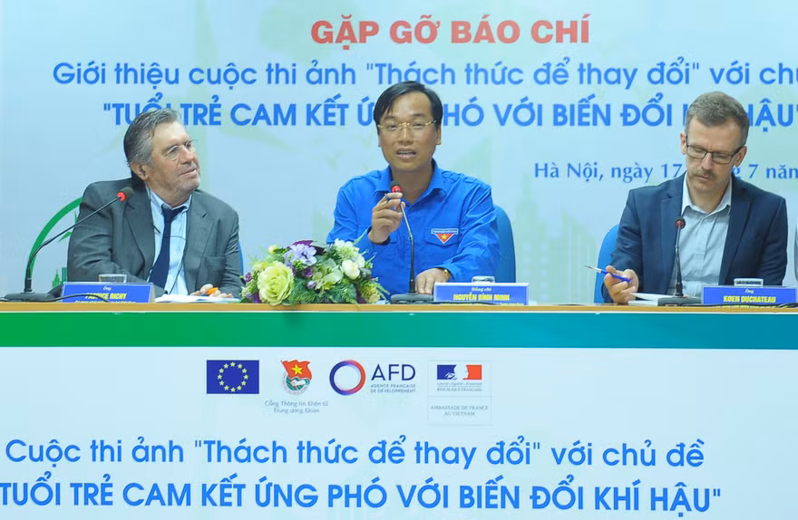 Cơ hội rinh xe đạp tre với cuộc thi ảnh 'Thách thức để thay đổi'