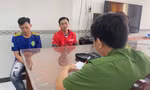 Bắt 2 đối tượng trữ ma tuý, ‘lòi’ 14 xe mô tô nghi bị trộm 