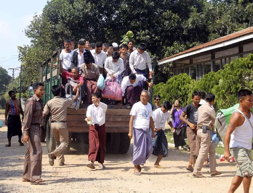 Nhưng tù nhân được trả tự do ở Yangon, Myanmar