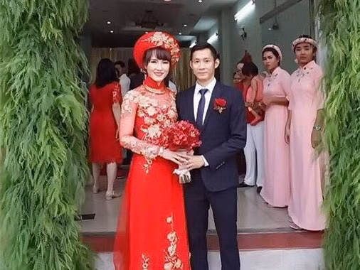 Tiến Minh- Vũ Thị Trang về chung một nhà sau nhiều năm gắn bó