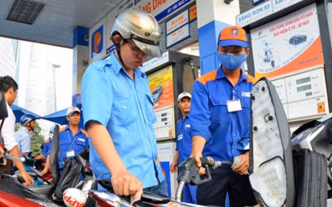 Xăng E5RON92 tăng 151 đồng/lít từ 15h hôm nay