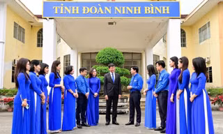 Bí thư Tỉnh ủy Trần Huy Tuấn gặp mặt, chúc mừng Tỉnh Đoàn Ninh Bình