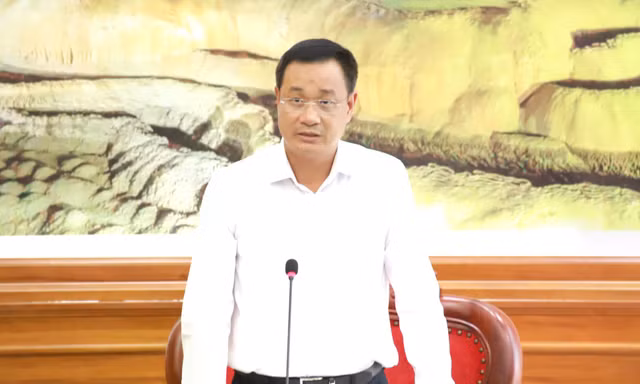 Phát huy vai trò của báo chí trong phòng, chống tham nhũng, tiêu cực 