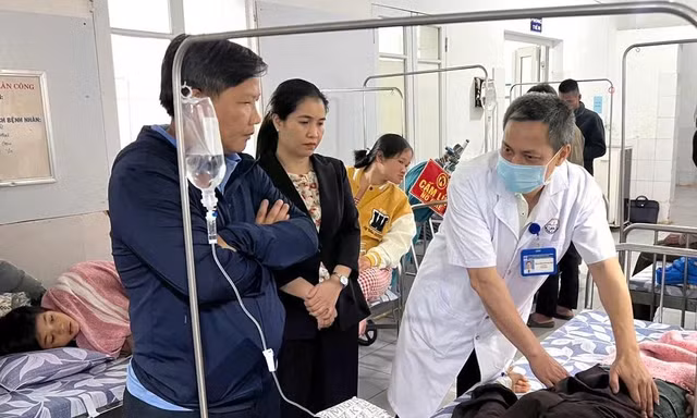 Gia tăng số ca nhập viện nghi ngộ độc ở Quảng Trị, Cục An toàn thực phẩm chỉ đạo khẩn