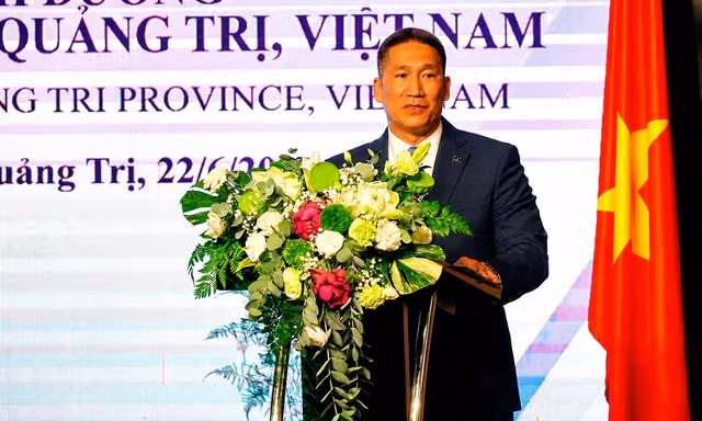 Quyền Bộ trưởng Hải quân Hoa Kỳ Hùng Cao dự sự kiện đặc biệt ở Quảng Trị 