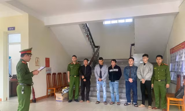 Khởi tố 7 đối tượng trong vụ hỗn chiến lúc nửa đêm ở Quảng Trị 