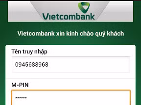 Vietcombank bắt đầu thu phí chuyển tiền online nội mạng 