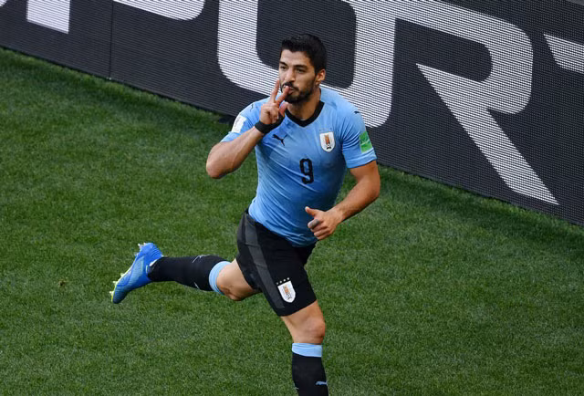 Ngày lễ trọng đại của tay săn bàn Suarez