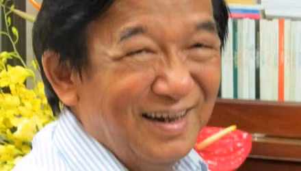 GS.NGND Nguyễn Lân Dũng