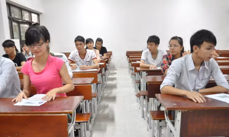 Thí sinh trong kỳ thi ĐH-CĐ 2014. Ảnh: Văn Chung (VietNamNet)