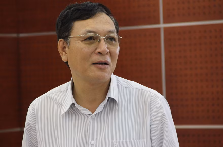 Bộ trưởng Bộ Giáo dục và Đào tạo Phạm Vũ Luận