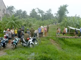 Vụ việc làm nhiều người hiếu kỳ tập trung theo dõi.