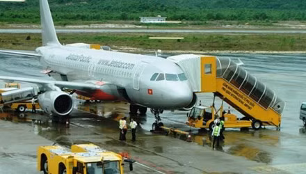 Máy bay của hãng hàng không Jestar Pacific. (Ảnh: Việt Hùng/Vietnam+) 
