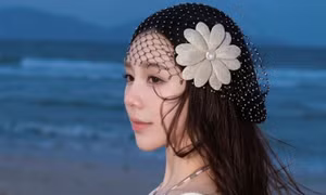 Quỳnh Kool khoe vẻ đẹp đầy đặn