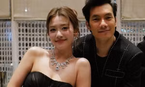 Khả Ngân - Nhan Phúc Vinh công khai yêu khiến cả showbiz ngỡ ngàng
