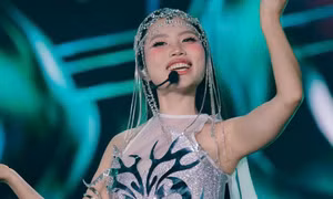 Phương Mỹ Chi gặp sự cố